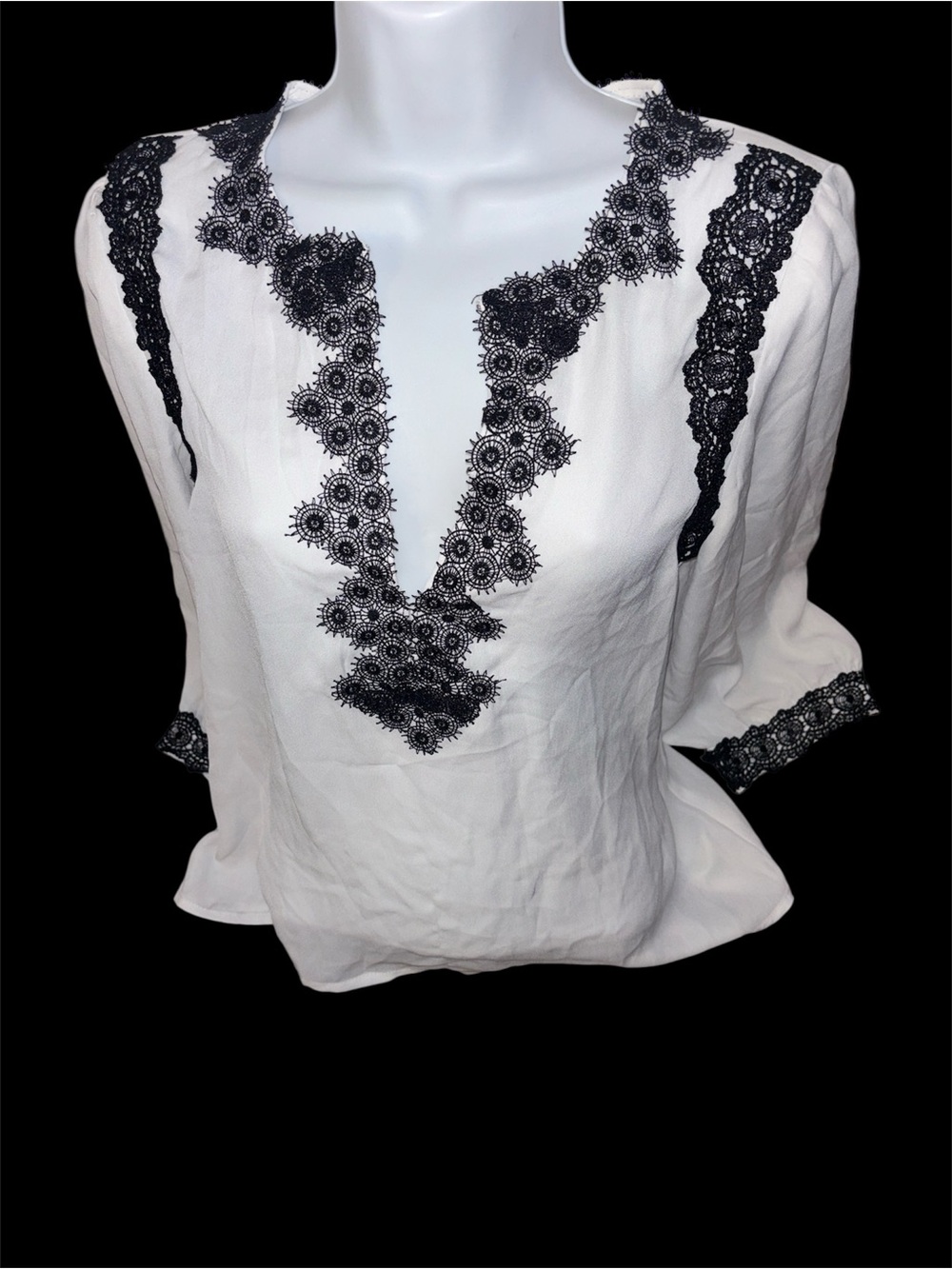 Gracia White Blouse with Black Lace Embroidery
